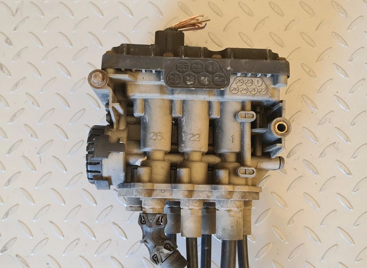 Knorr-Bremse ECAS Volvo FH4/FM4 / RENAULT RANGE T EURO6 truck - Remventiel voor Vrachtwagen: afbeelding 4 Knorr-Bremse ECAS Volvo FH4/FM4 / RENAULT RANGE T EURO6 truck - Remventiel voor Vrachtwagen: afbeelding 4