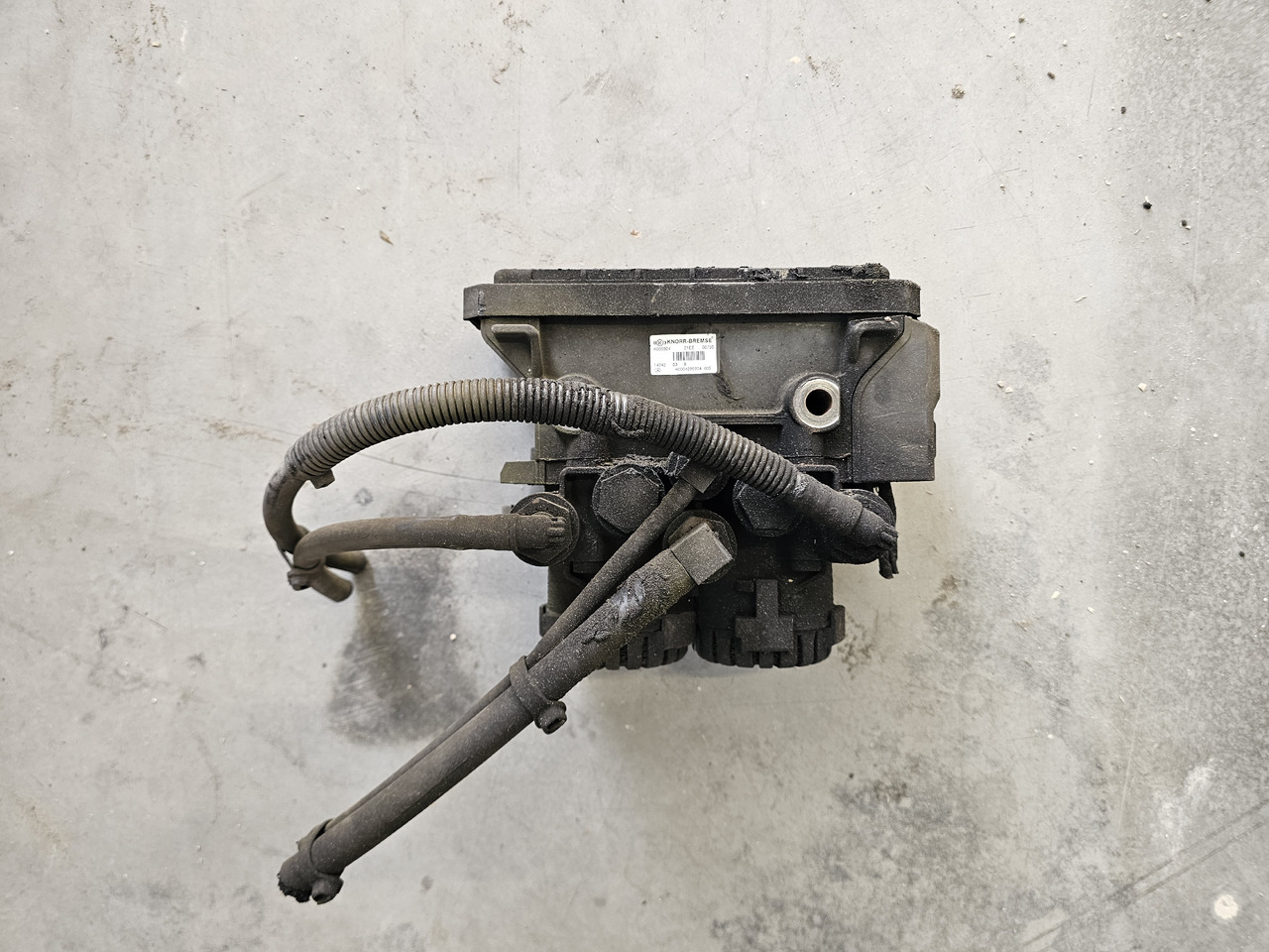 MERCEDES-BENZ ACTROS MP4 / REAR EBS VALVE / A0004295824 / K000924 - Remventiel: afbeelding 1 MERCEDES-BENZ ACTROS MP4 / REAR EBS VALVE / A0004295824 / K000924 - Remventiel: afbeelding 1