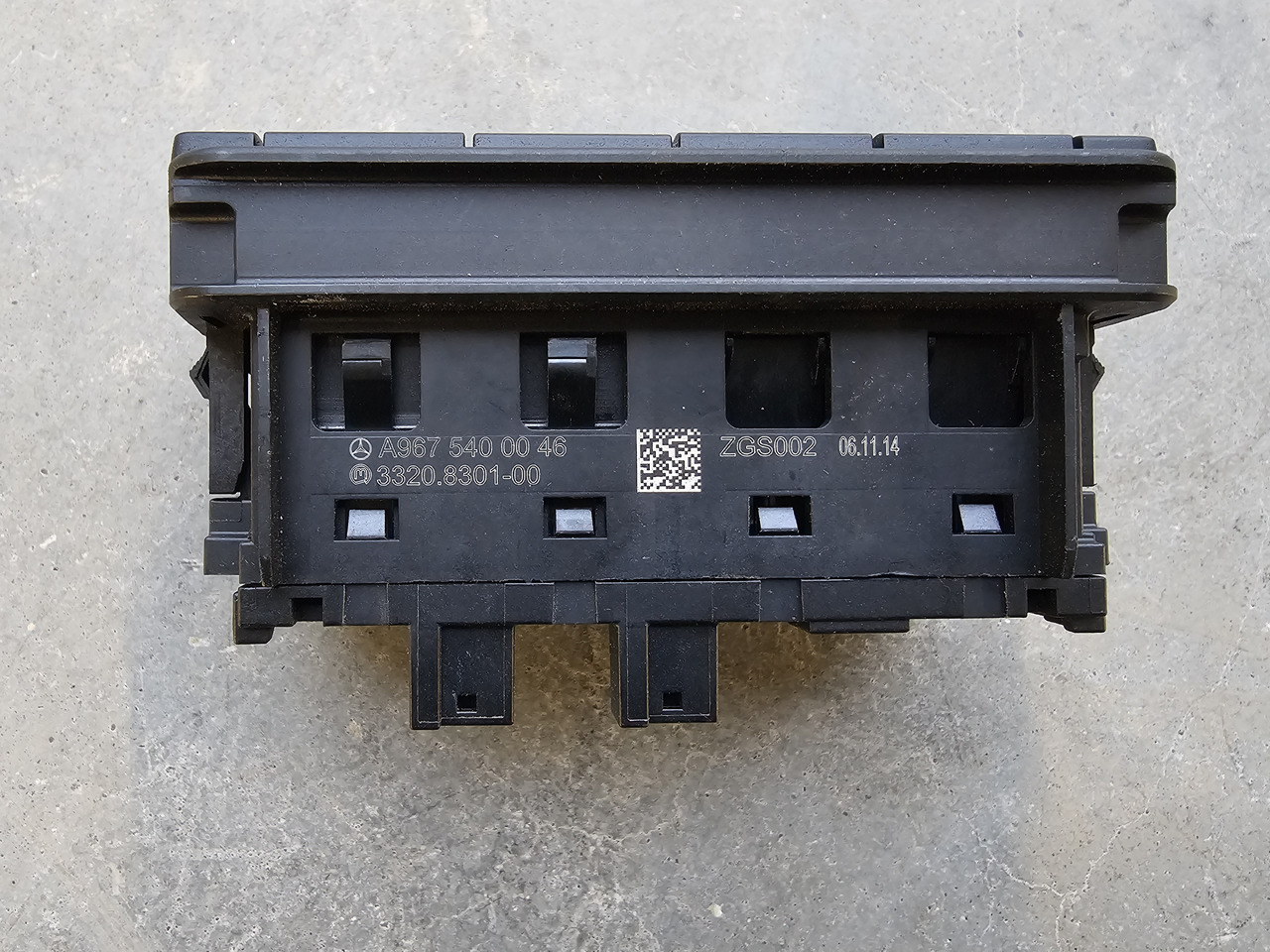 MERCEDES-BENZ ATEGO EURO 6 / DASHBOARD SWITCH / VARIOUS TYPES / A9675400046 - Instrumentenpaneel: afbeelding 5 MERCEDES-BENZ ATEGO EURO 6 / DASHBOARD SWITCH / VARIOUS TYPES / A9675400046 - Instrumentenpaneel: afbeelding 5