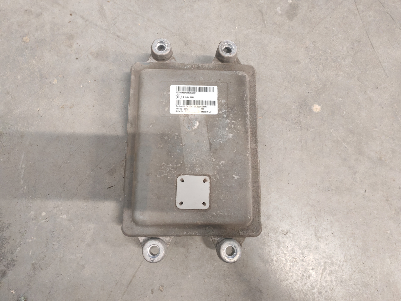 VOLVO FH5 FM5 / ADBLUE ECU / 23719483 - Onderdelen: afbeelding 3 VOLVO FH5 FM5 / ADBLUE ECU / 23719483 - Onderdelen: afbeelding 3