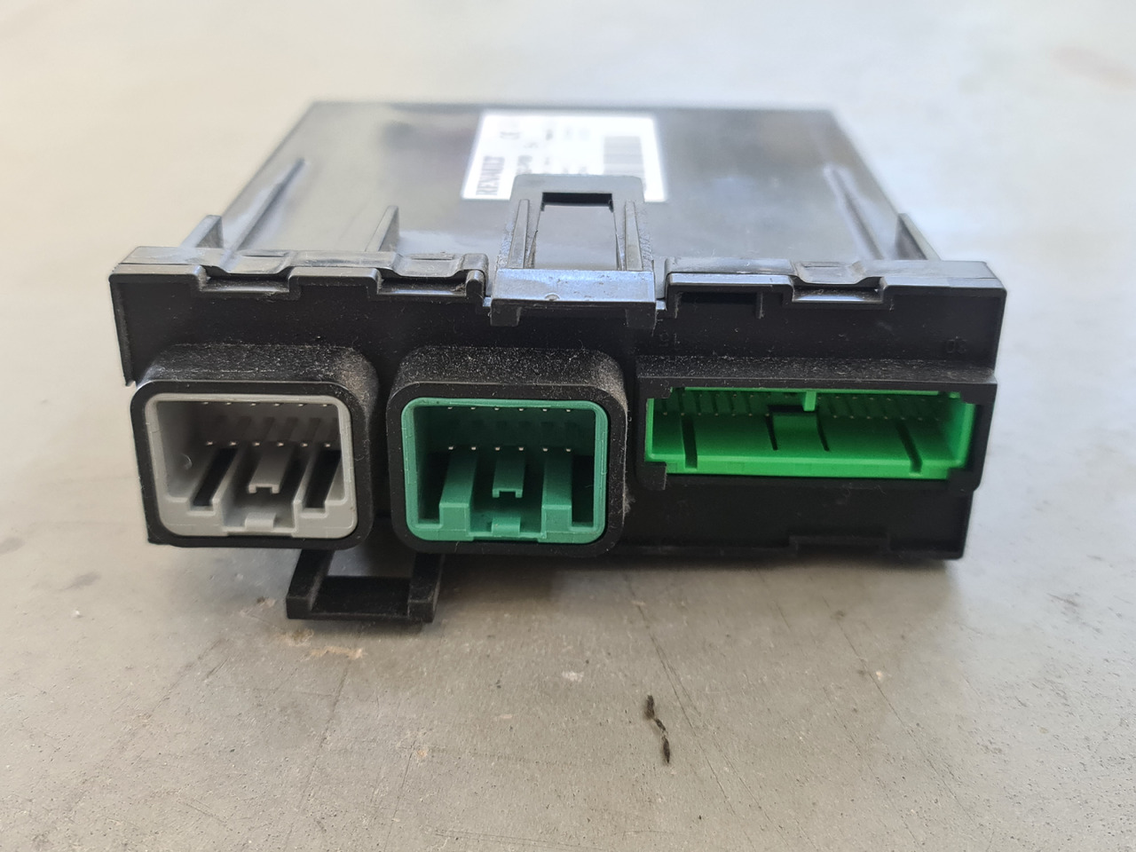 RENAULT RANGE T / CIOM HI CONTROL UNIT / 21930662-P08 - ECU: afbeelding 2 RENAULT RANGE T / CIOM HI CONTROL UNIT / 21930662-P08 - ECU: afbeelding 2