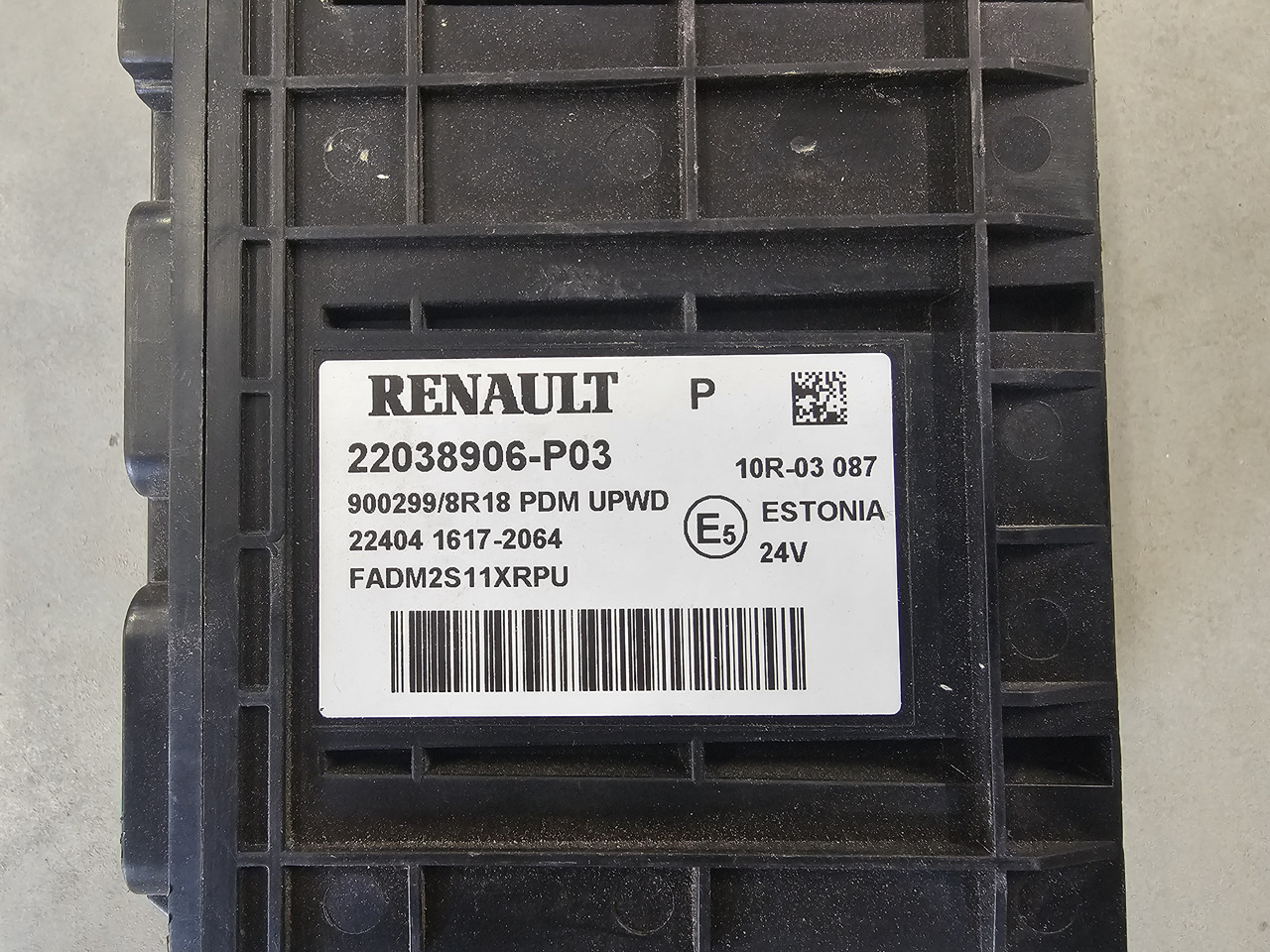 RENAULT RANGE T / PDM DOOR CONTROL UNIT - ECU: afbeelding 4 RENAULT RANGE T / PDM DOOR CONTROL UNIT - ECU: afbeelding 4