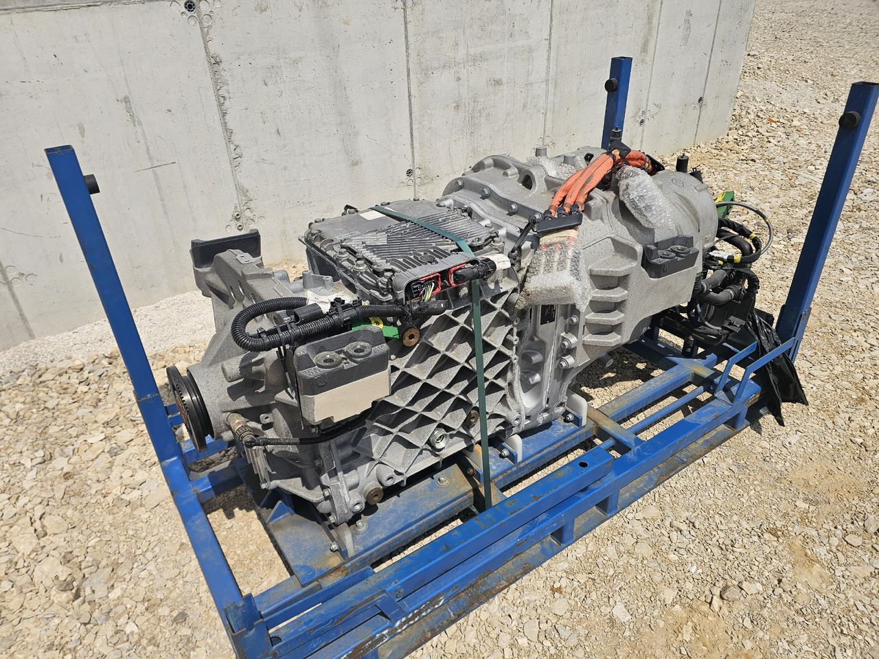 VOLVO ELECTRIC ENGINE / NEM3 / EPT2412 / FH FM ELECTRIC - Motor: afbeelding 3 VOLVO ELECTRIC ENGINE / NEM3 / EPT2412 / FH FM ELECTRIC - Motor: afbeelding 3