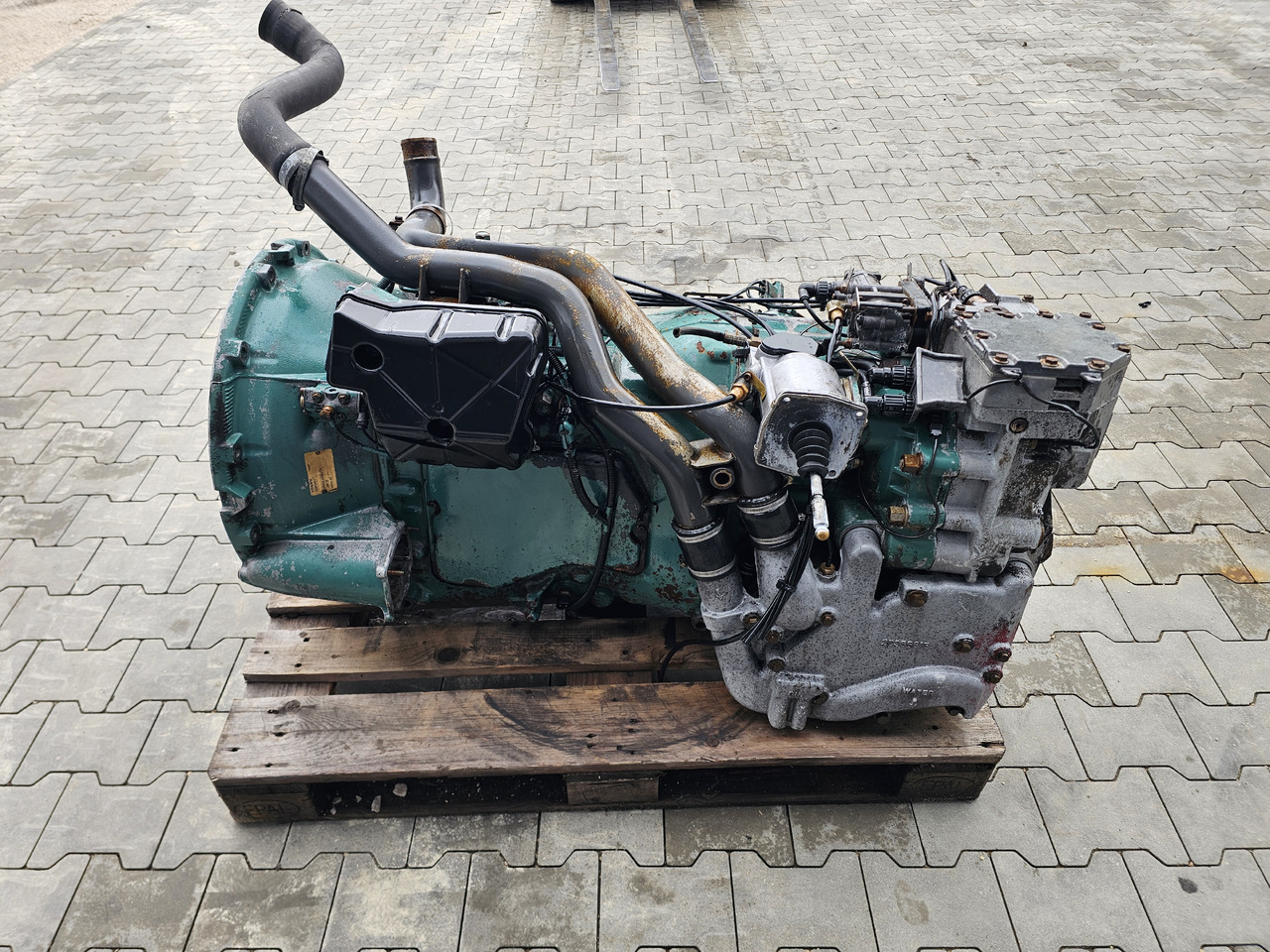 VOLVO FH13 FH16 / GEARBOX / RETARDER / VTO2814B / MANUAL / WORLDWIDE DELIVERY - Versnellingsbak: afbeelding 5 VOLVO FH13 FH16 / GEARBOX / RETARDER / VTO2814B / MANUAL / WORLDWIDE DELIVERY - Versnellingsbak: afbeelding 5
