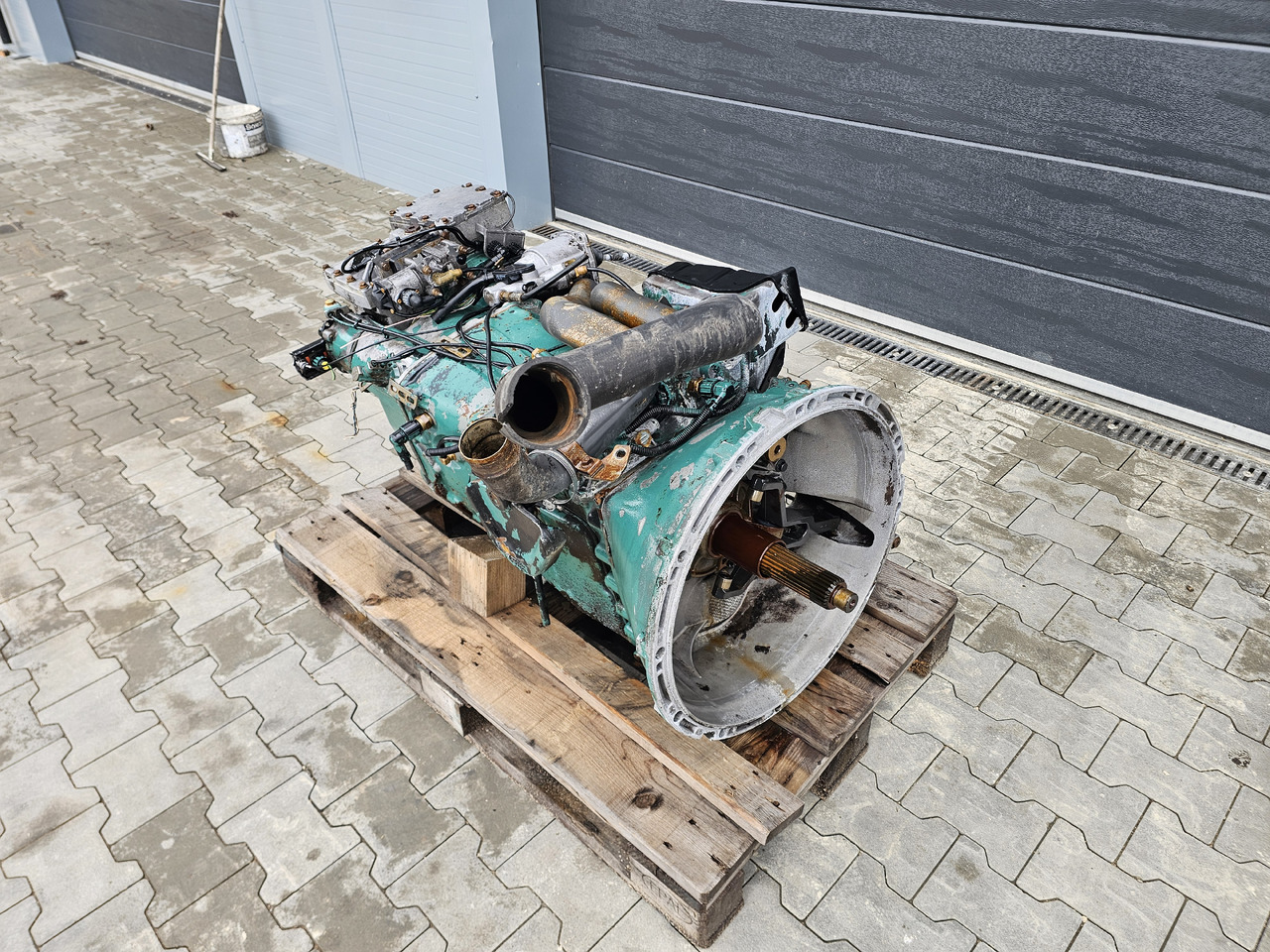 VOLVO FH13 FH16 / GEARBOX / RETARDER / VTO2814B / MANUAL / WORLDWIDE DELIVERY - Versnellingsbak: afbeelding 3 VOLVO FH13 FH16 / GEARBOX / RETARDER / VTO2814B / MANUAL / WORLDWIDE DELIVERY - Versnellingsbak: afbeelding 3