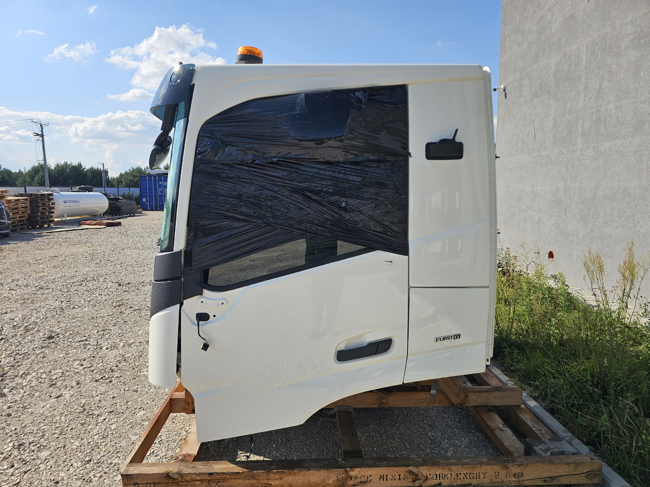 VOLVO FM5 FMX LOW DAY CAB / FULLY COMPLETE / BRAND NEW - Cabine: afbeelding 5 VOLVO FM5 FMX LOW DAY CAB / FULLY COMPLETE / BRAND NEW - Cabine: afbeelding 5