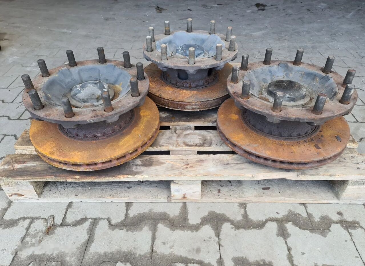 VOLVO RENAULT FRONT HUB 68mm 6.8cm / WORLDWIDE DELIVERY - Naaf voor Vrachtwagen: afbeelding 2 VOLVO RENAULT FRONT HUB 68mm 6.8cm / WORLDWIDE DELIVERY - Naaf voor Vrachtwagen: afbeelding 2