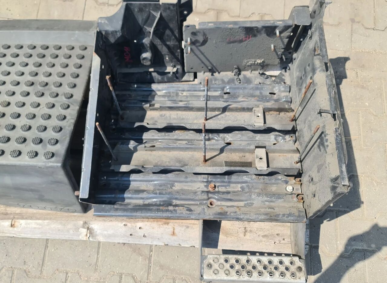Volvo FH4 FM 4 truck - Batterij voor Vrachtwagen: afbeelding 4 Volvo FH4 FM 4 truck - Batterij voor Vrachtwagen: afbeelding 4