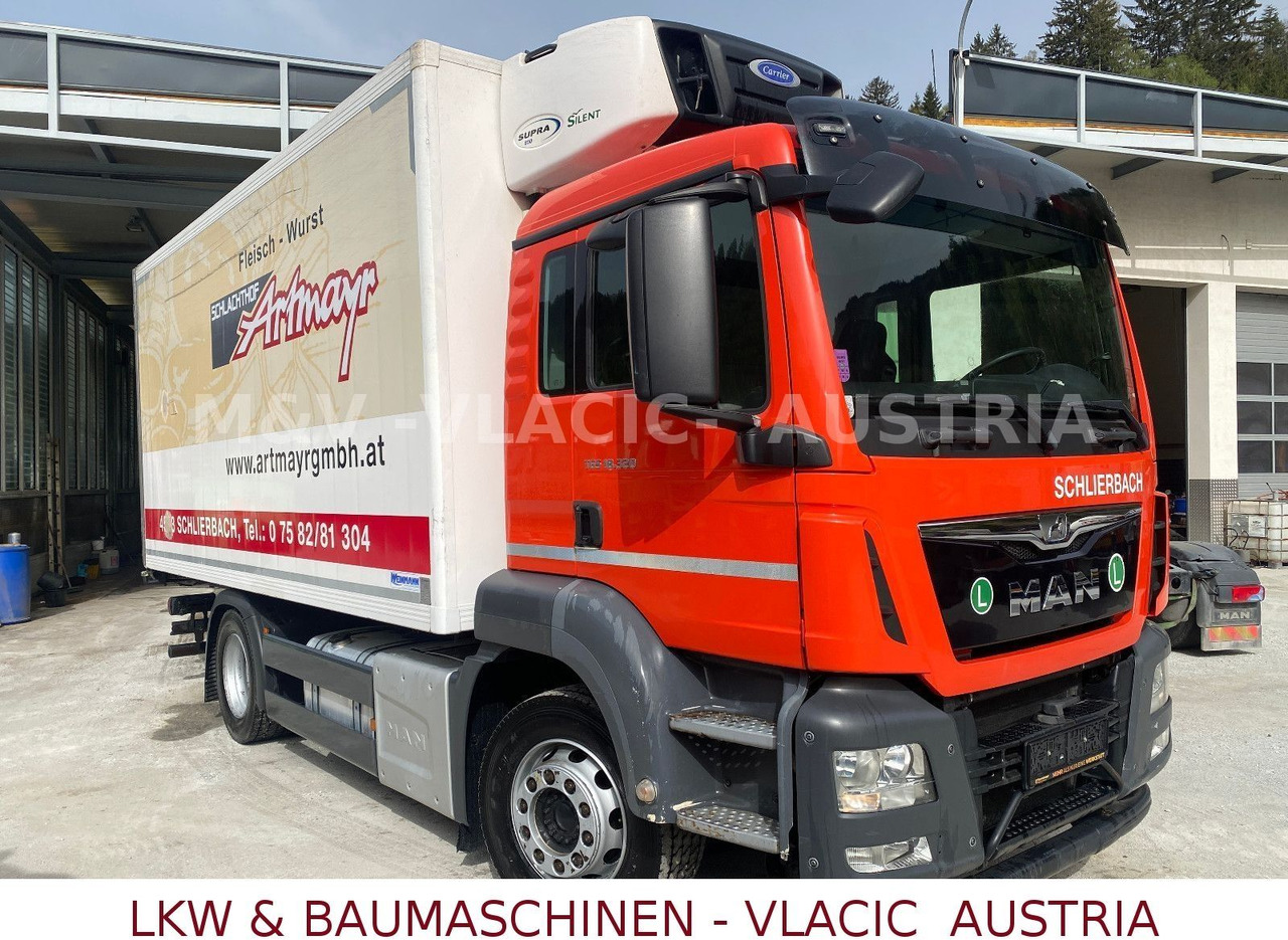 MAN 18.320 Kühlkoffer mit Fleischgehänge - Koelwagen vrachtwagen: afbeelding 2 MAN 18.320 Kühlkoffer mit Fleischgehänge - Koelwagen vrachtwagen: afbeelding 2