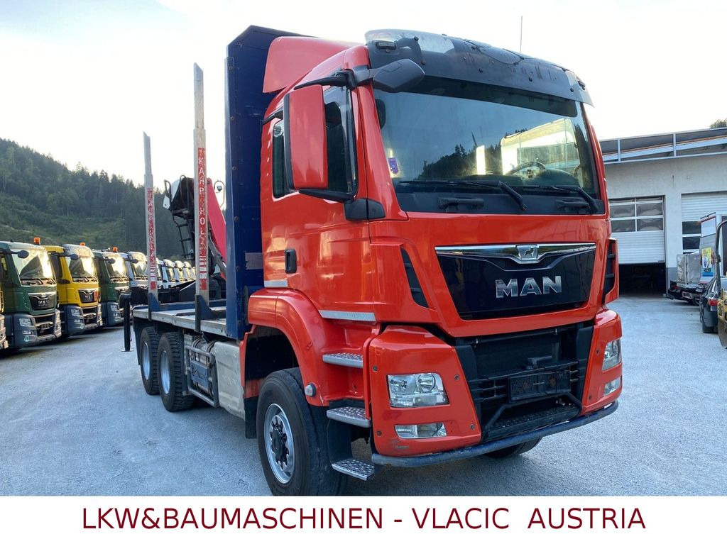MAN TGS Holztransporter mit Kran Palfinger MAN TGS 33.480 6x6Holztransporter mit Kran Palfinger - Houttransport, Kraanwagen: afbeelding 2 MAN TGS Holztransporter mit Kran Palfinger MAN TGS 33.480 6x6Holztransporter mit Kran Palfinger - Houttransport, Kraanwagen: afbeelding 2