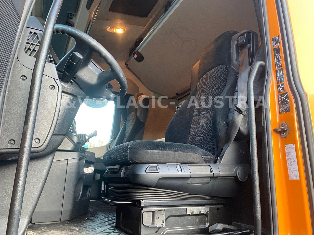 Mercedes-Benz 2542 - Containertransporter/ Wissellaadbak vrachtwagen: afbeelding 4 Mercedes-Benz 2542 - Containertransporter/ Wissellaadbak vrachtwagen: afbeelding 4