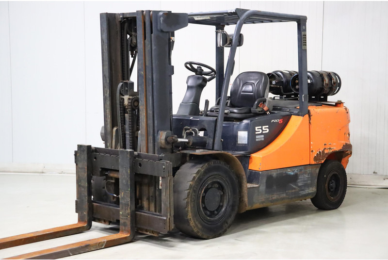 Doosan G55C-5 - LPG heftruck: afbeelding 4 Doosan G55C-5 - LPG heftruck: afbeelding 4