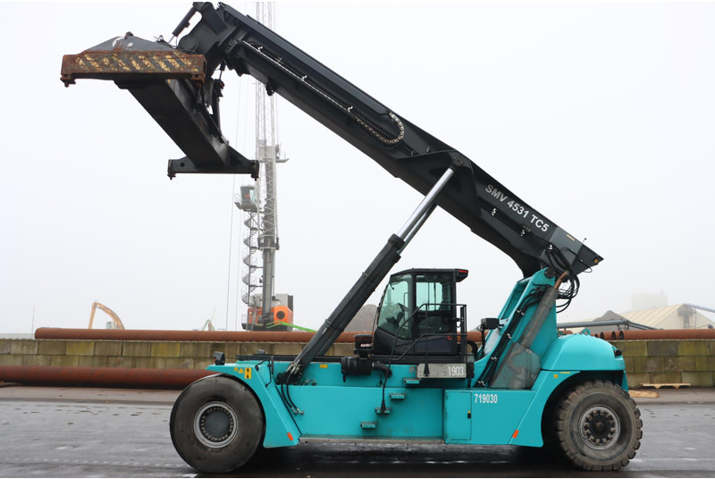 KONECRANES 4531TC5 - Reach stacker: afbeelding 5 KONECRANES 4531TC5 - Reach stacker: afbeelding 5