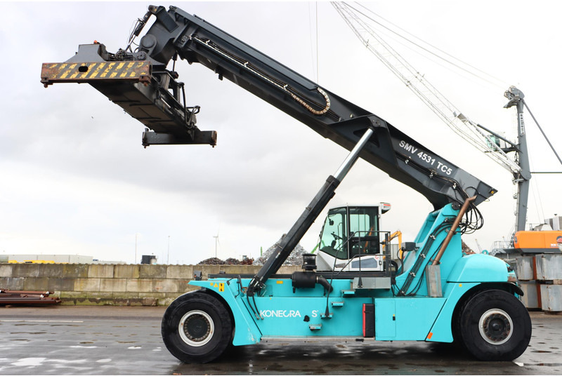 KONECRANES 4531TC5 - Reach stacker: afbeelding 5 KONECRANES 4531TC5 - Reach stacker: afbeelding 5