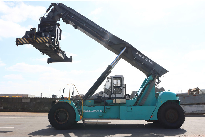 KONECRANES 4542TB5 - Reach stacker: afbeelding 5 KONECRANES 4542TB5 - Reach stacker: afbeelding 5