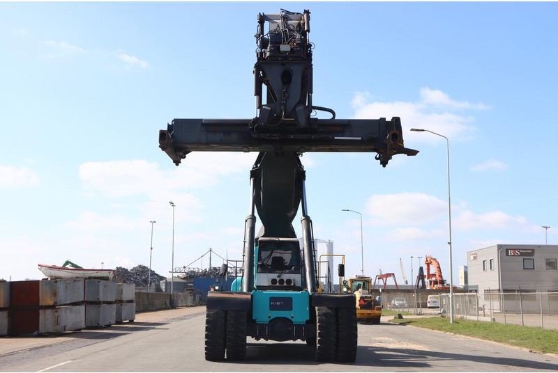 KONECRANES 4542TB5 - Reach stacker: afbeelding 2 KONECRANES 4542TB5 - Reach stacker: afbeelding 2