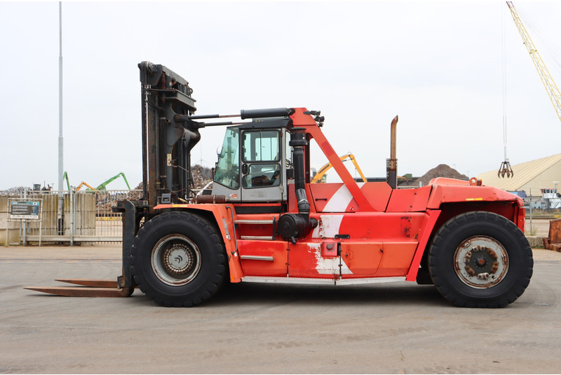 Kalmar DCF450-12 - Diesel heftruck: afbeelding 5 Kalmar DCF450-12 - Diesel heftruck: afbeelding 5