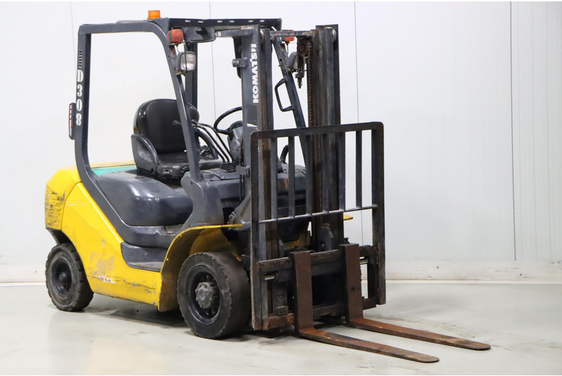 Diesel heftruck Komatsu FD25T-16: afbeelding 1