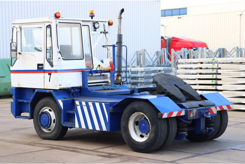 Terberg TRT89 - Terminal trekker: afbeelding 5 Terberg TRT89 - Terminal trekker: afbeelding 5