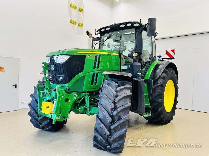 John Deere 6250R CommandPro - Tractor: afbeelding 1 John Deere 6250R CommandPro - Tractor: afbeelding 1