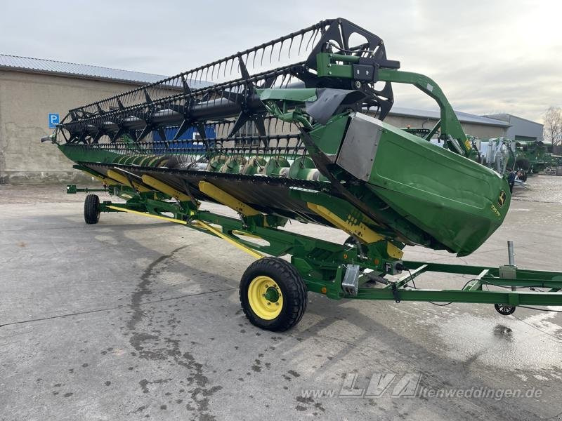 John Deere 735 PremiumFlow - Graanmaaibord: afbeelding 2 John Deere 735 PremiumFlow - Graanmaaibord: afbeelding 2