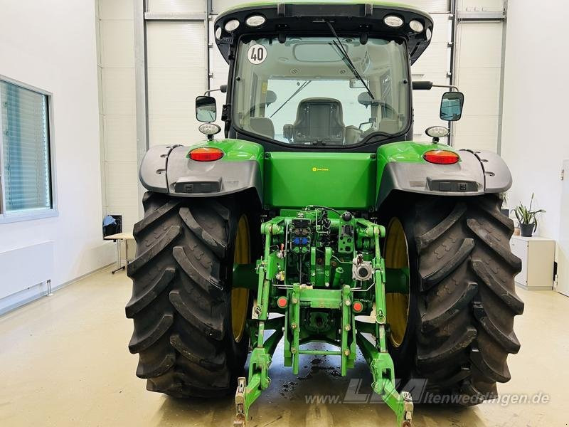 John Deere 8320R - Tractor: afbeelding 4 John Deere 8320R - Tractor: afbeelding 4