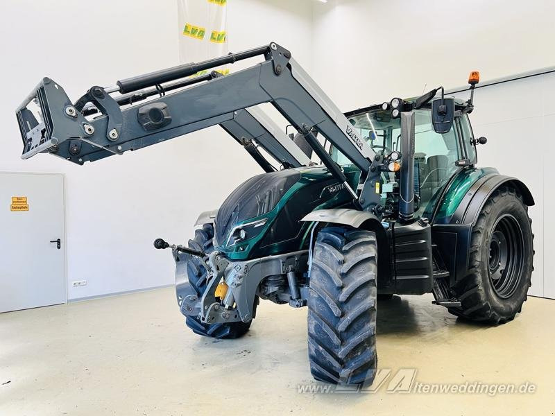 Valtra T174 - Tractor: afbeelding 1 Valtra T174 - Tractor: afbeelding 1
