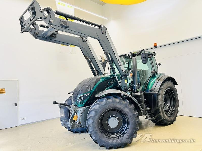 Valtra T174 - Tractor: afbeelding 1 Valtra T174 - Tractor: afbeelding 1