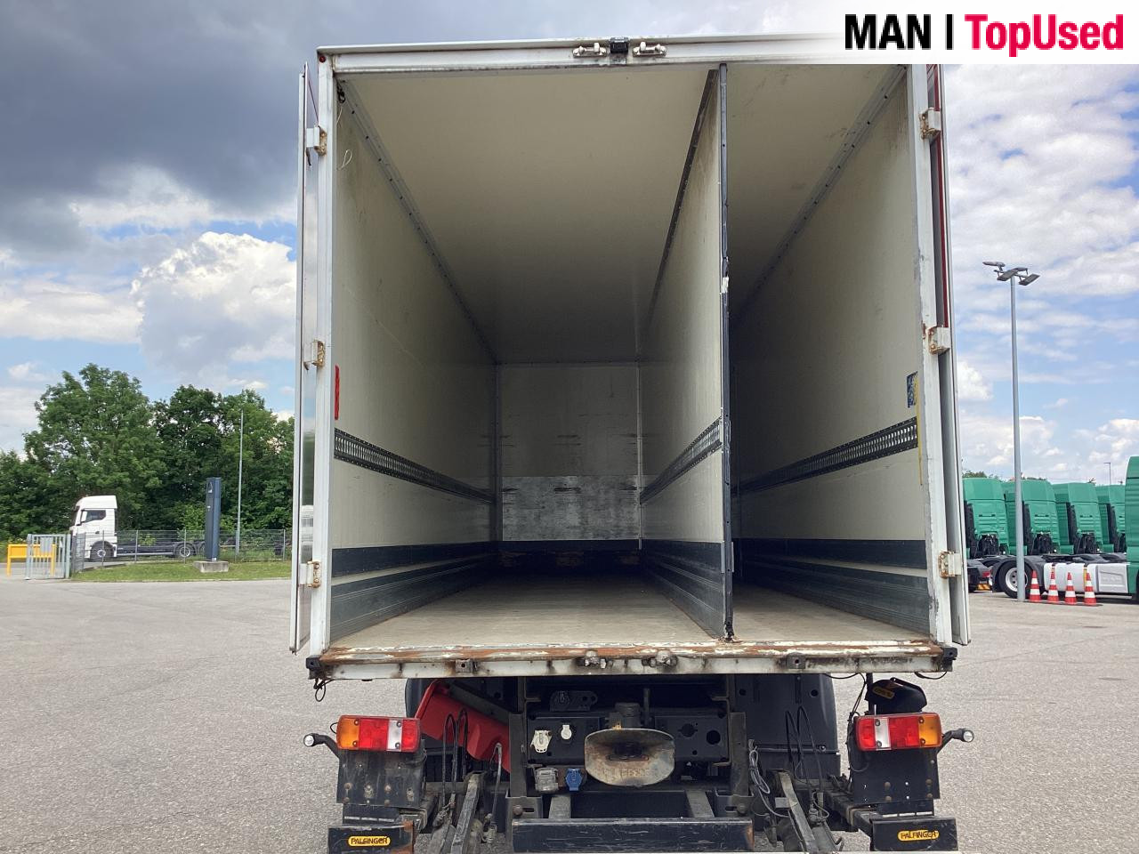 MAN TGM 15.320 4X2 BL - Bakwagen: afbeelding 3 MAN TGM 15.320 4X2 BL - Bakwagen: afbeelding 3