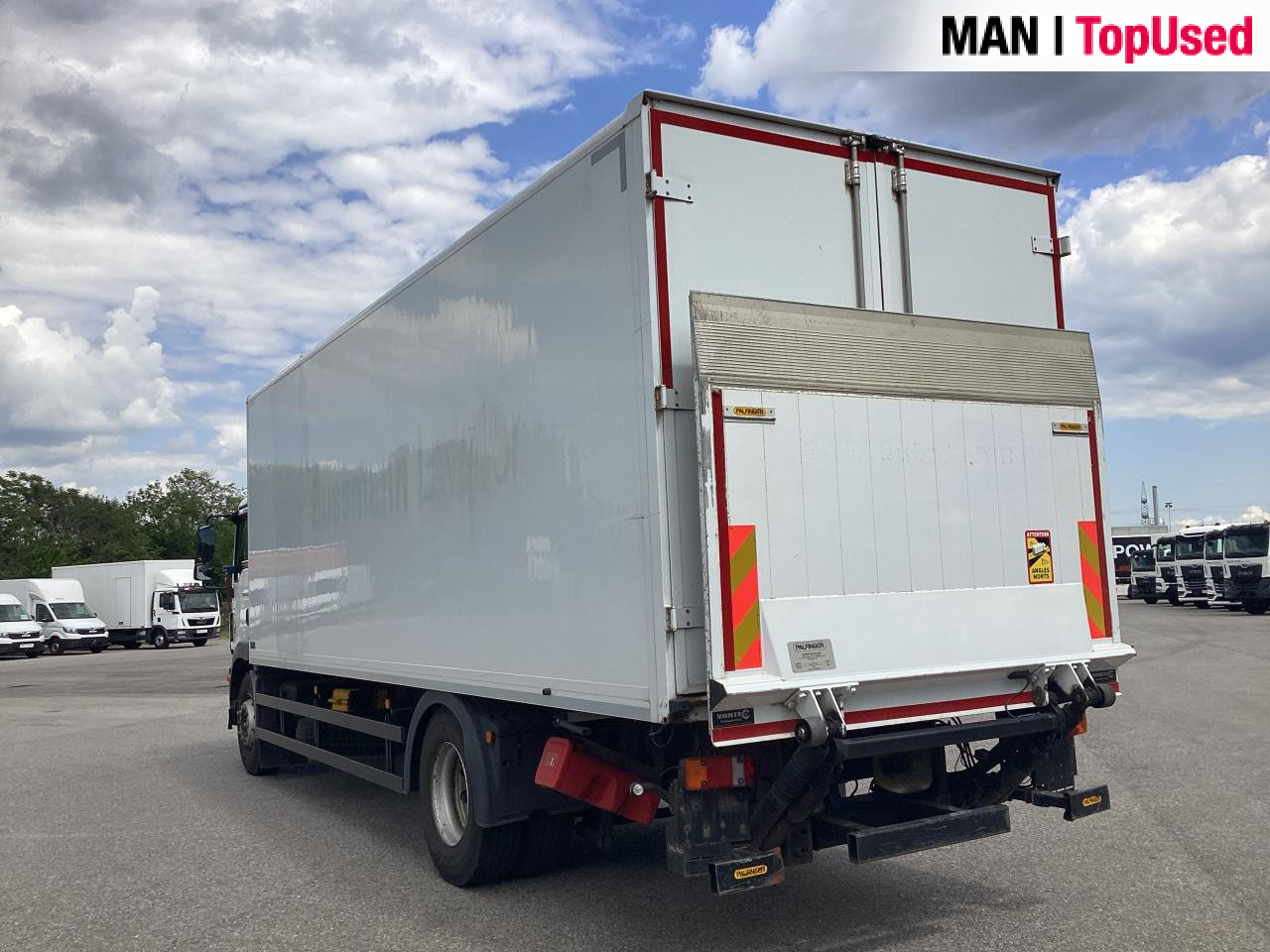 MAN TGM 15.320 4X2 BL - Bakwagen: afbeelding 2 MAN TGM 15.320 4X2 BL - Bakwagen: afbeelding 2