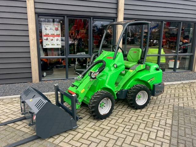 AVANT 420 loader - Kniklader: afbeelding 1 AVANT 420 loader - Kniklader: afbeelding 1