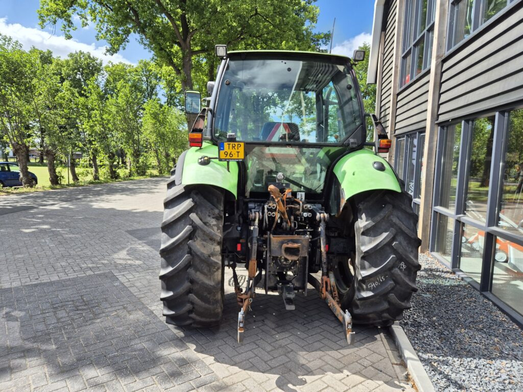 DEUTZ AGROTRON 85 - Tractor: afbeelding 5 DEUTZ AGROTRON 85 - Tractor: afbeelding 5