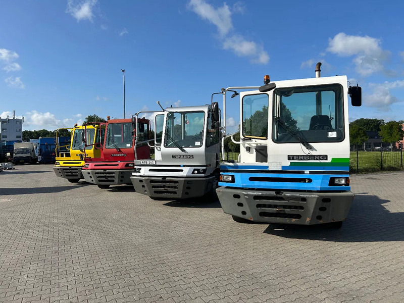 Terberg YT 182 10 x ON STOCK | 2006 | 2008 | 2011 | 2013 | 2019 | 2020 | - Terminal trekker: afbeelding 1 Terberg YT 182 10 x ON STOCK | 2006 | 2008 | 2011 | 2013 | 2019 | 2020 | - Terminal trekker: afbeelding 1
