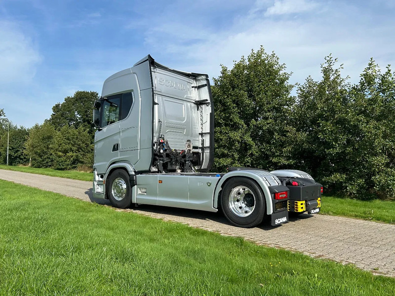 Scania 660S V8 NGS | 4x2 NB | 6 BALON SUSPENSION | RETARDER | FULL-AIR | PTO PREP. | PARK-COOLER | - Trekker: afbeelding 3 Scania 660S V8 NGS | 4x2 NB | 6 BALON SUSPENSION | RETARDER | FULL-AIR | PTO PREP. | PARK-COOLER | - Trekker: afbeelding 3