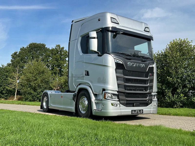 Scania 660S V8 NGS | 4x2 NB | 6 BALON SUSPENSION | RETARDER | FULL-AIR | PTO PREP. | PARK-COOLER | - Trekker: afbeelding 4 Scania 660S V8 NGS | 4x2 NB | 6 BALON SUSPENSION | RETARDER | FULL-AIR | PTO PREP. | PARK-COOLER | - Trekker: afbeelding 4