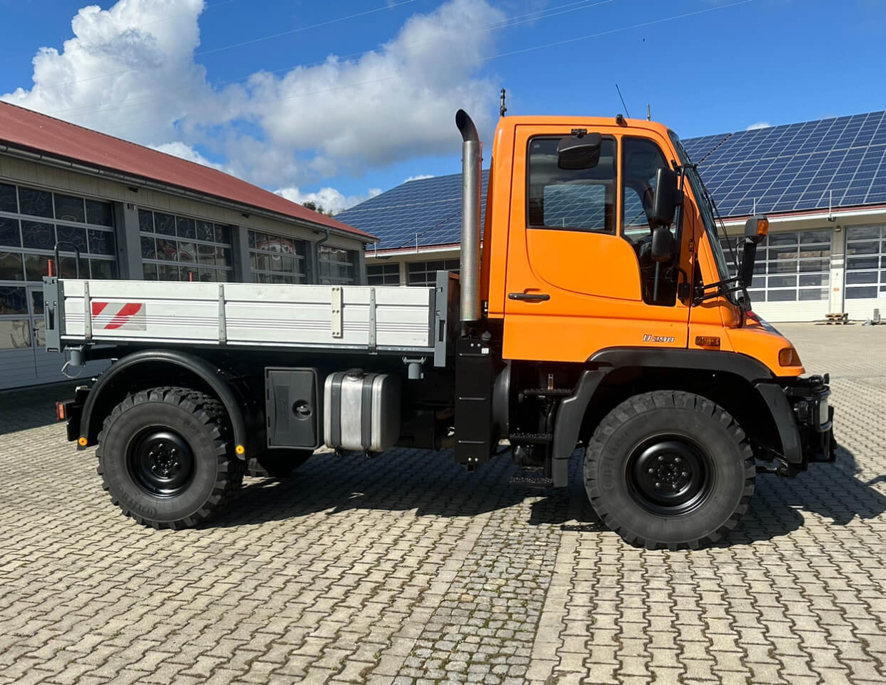 Unimog 290 - U290 405 11347 Mercedes Benz 405 - Kipper vrachtwagen: afbeelding 3 Unimog 290 - U290 405 11347 Mercedes Benz 405 - Kipper vrachtwagen: afbeelding 3