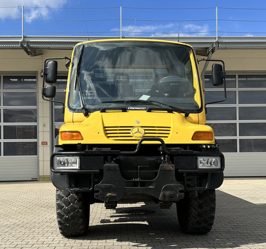 Unimog 400L - U400L 405 07997 Mercedes Benz 405 - Kipper vrachtwagen: afbeelding 2 Unimog 400L - U400L 405 07997 Mercedes Benz 405 - Kipper vrachtwagen: afbeelding 2