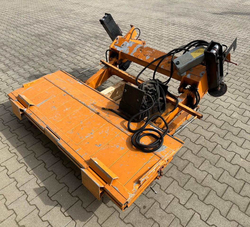 Unimog Heckladebordwand Unbekannt 427 - Laadklep: afbeelding 1 Unimog Heckladebordwand Unbekannt 427 - Laadklep: afbeelding 1