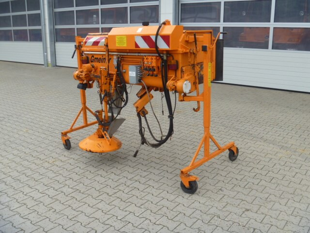 Unimog Salzstreuer Gmeiner DK WA 24V - Zout/ Zandstrooier: afbeelding 2 Unimog Salzstreuer Gmeiner DK WA 24V - Zout/ Zandstrooier: afbeelding 2