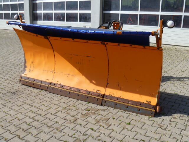 Unimog Schneepflug - Schneeschild Schmidt M30.3 - Sneeuwschuif: afbeelding 2 Unimog Schneepflug - Schneeschild Schmidt M30.3 - Sneeuwschuif: afbeelding 2