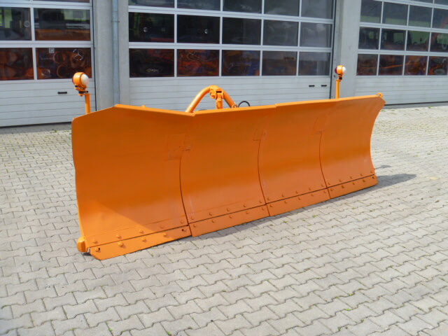 Unimog Schneepflug - Schneeschild Schmidt MF5.3 - Sneeuwschuif: afbeelding 1 Unimog Schneepflug - Schneeschild Schmidt MF5.3 - Sneeuwschuif: afbeelding 1
