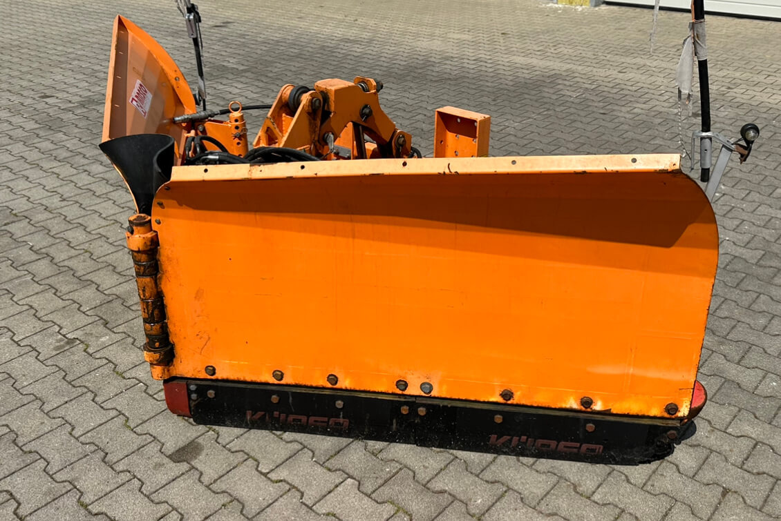 Unimog Schneepflug - Vario Rasco VERTUS 3.2 GB2X3 - Sneeuwschuif: afbeelding 2 Unimog Schneepflug - Vario Rasco VERTUS 3.2 GB2X3 - Sneeuwschuif: afbeelding 2