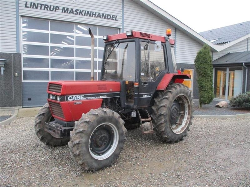 Case IH 844 XL 4wd traktor, en ejer fra ny - Tractor: afbeelding 5 Case IH 844 XL 4wd traktor, en ejer fra ny - Tractor: afbeelding 5