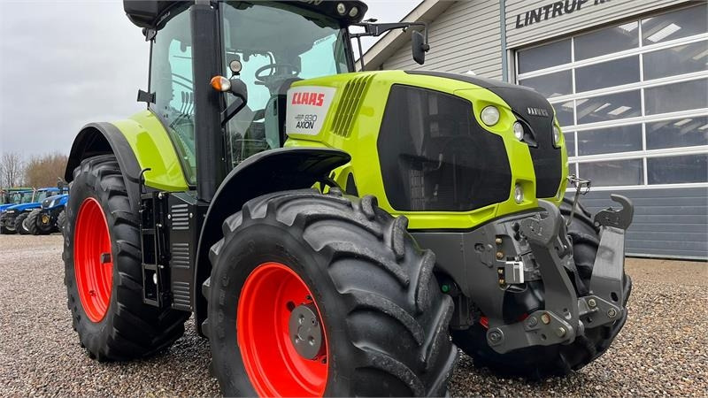 Claas Axion 830 Med frontlift. Velholdt traktor. - Tractor: afbeelding 2 Claas Axion 830 Med frontlift. Velholdt traktor. - Tractor: afbeelding 2