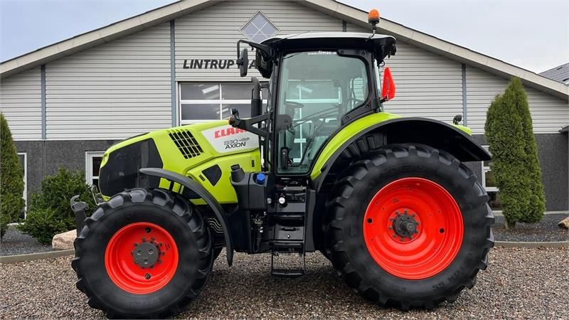 Claas Axion 830 Med frontlift. Velholdt traktor. - Tractor: afbeelding 1 Claas Axion 830 Med frontlift. Velholdt traktor. - Tractor: afbeelding 1