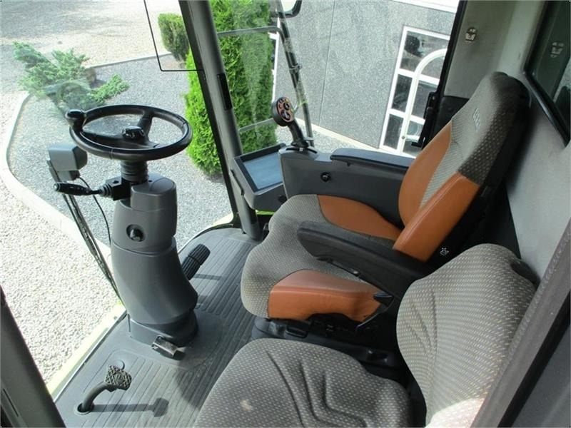 Claas LEXION 570 Klargjort maskine med Vario V900 Skærbo - Maaidorser: afbeelding 4 Claas LEXION 570 Klargjort maskine med Vario V900 Skærbo - Maaidorser: afbeelding 4
