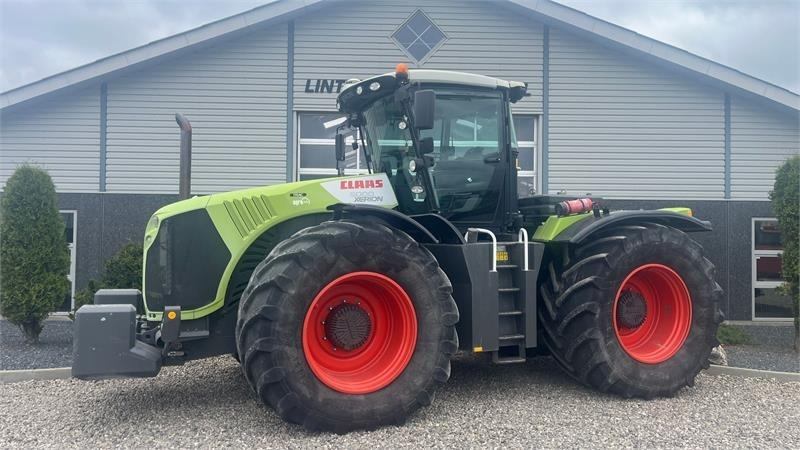 Claas XERION 5000 Trac. Med GPS anlæg. Ultimativ trækker - Tractor: afbeelding 1 Claas XERION 5000 Trac. Med GPS anlæg. Ultimativ trækker - Tractor: afbeelding 1