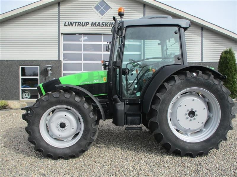 Deutz-fahr Agrofarm 115G New and Unused tractor with 30F+30R - Tractor: afbeelding 1 Deutz-fahr Agrofarm 115G New and Unused tractor with 30F+30R - Tractor: afbeelding 1