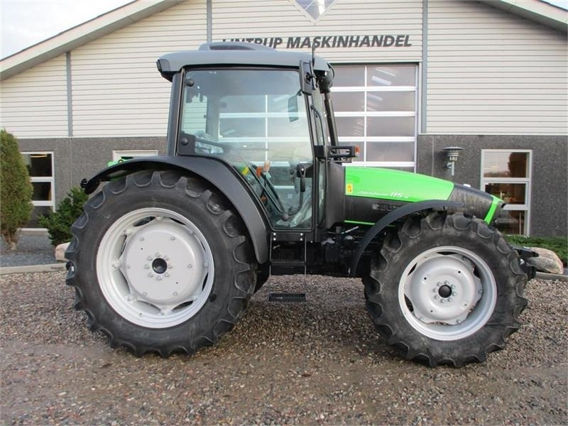 Deutz-fahr Agrofarm 115G with 30F+30R Hi-Lo and CreepGea - Tractor: afbeelding 4 Deutz-fahr Agrofarm 115G with 30F+30R Hi-Lo and CreepGea - Tractor: afbeelding 4