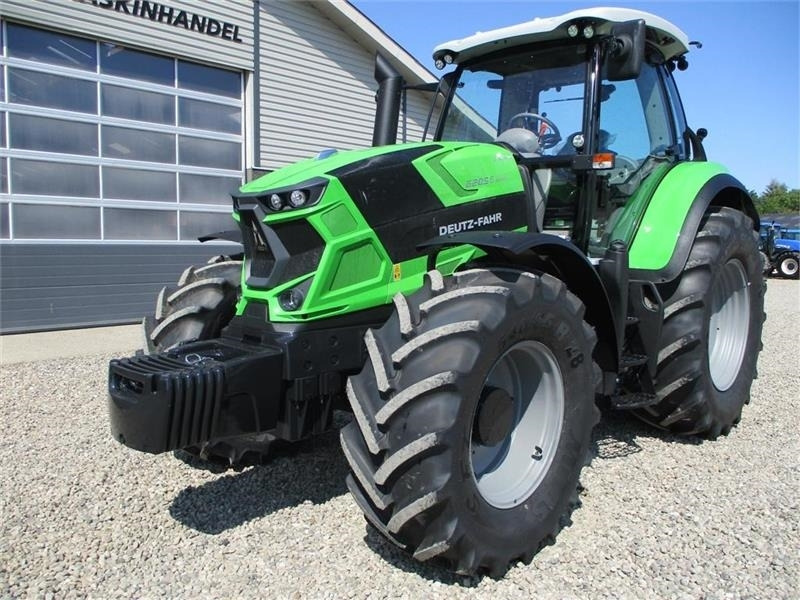 Deutz-fahr Agrotron 6205G New and Unused tractor - Tractor: afbeelding 5 Deutz-fahr Agrotron 6205G New and Unused tractor - Tractor: afbeelding 5